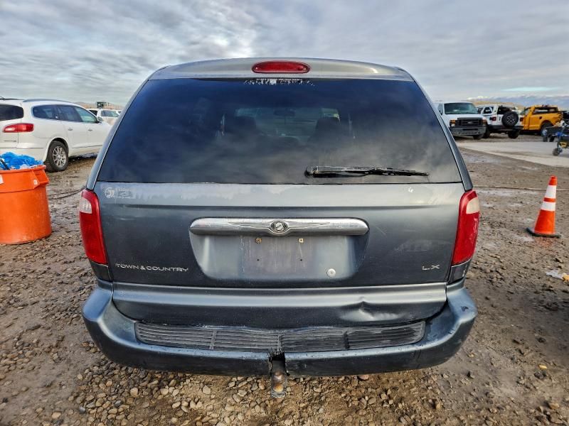 2002 Chrysler Town & Country lx
