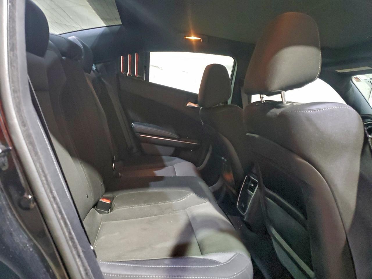 2015 Dodge Charger sxt
