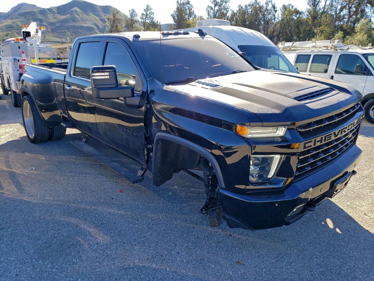 2020 Chevrolet Silverado K3500 ltz