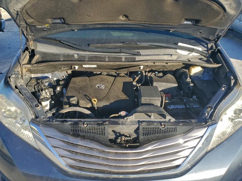 2017 Toyota Sienna xle