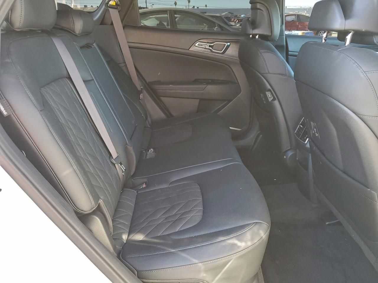 2025 KIA Sportage x Line