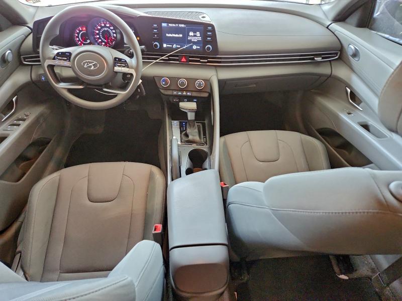 2023 Hyundai Elantra se