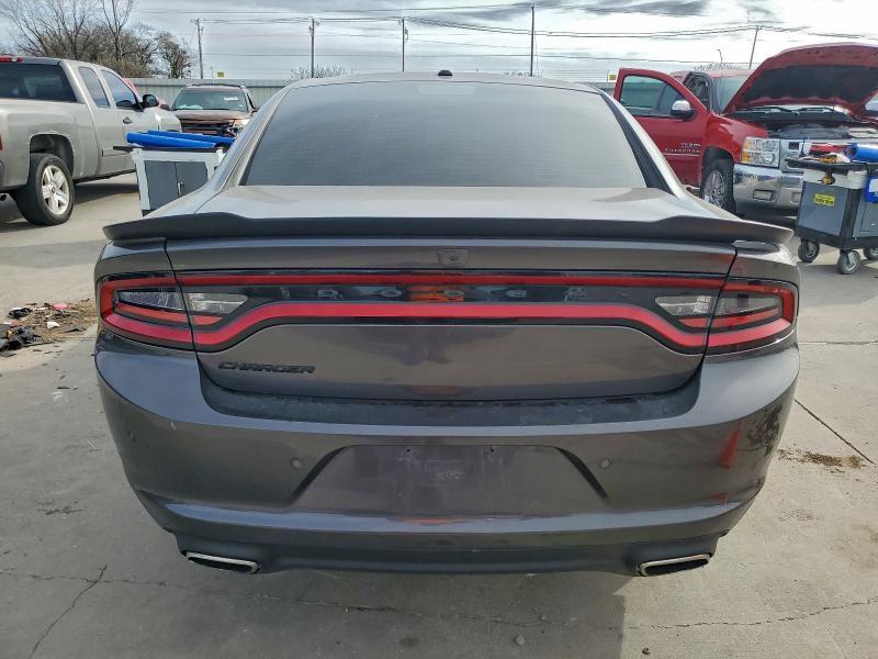2020 Dodge Charger sxt