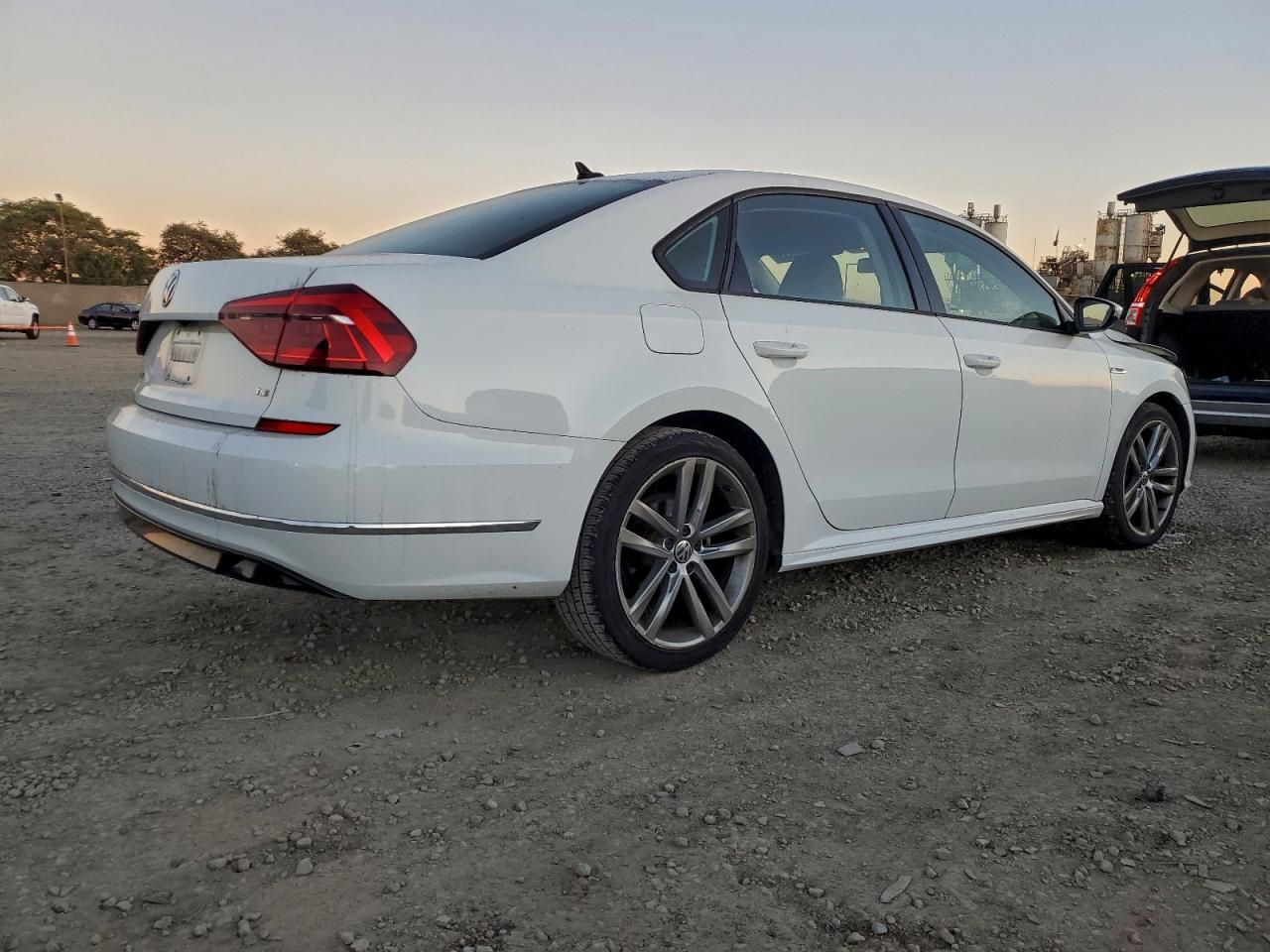 2018 Volkswagen Passat s