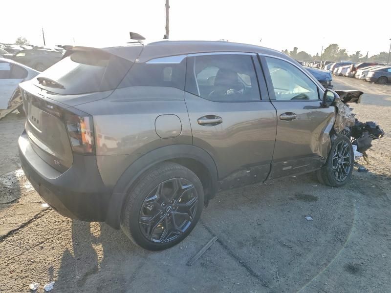 2025 Nissan Kicks sr