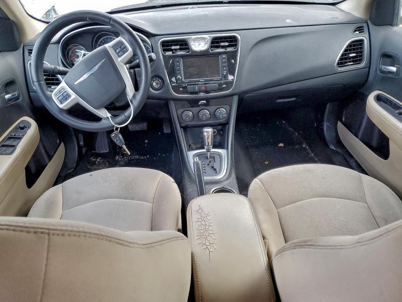 2014 Chrysler 200 Touring