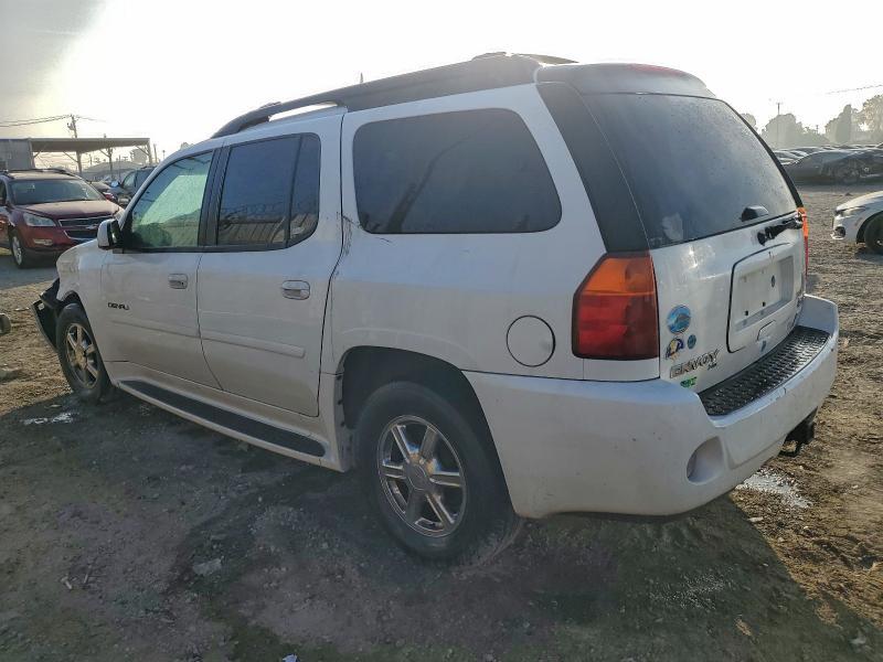 2005 GMC Envoy Denali xl