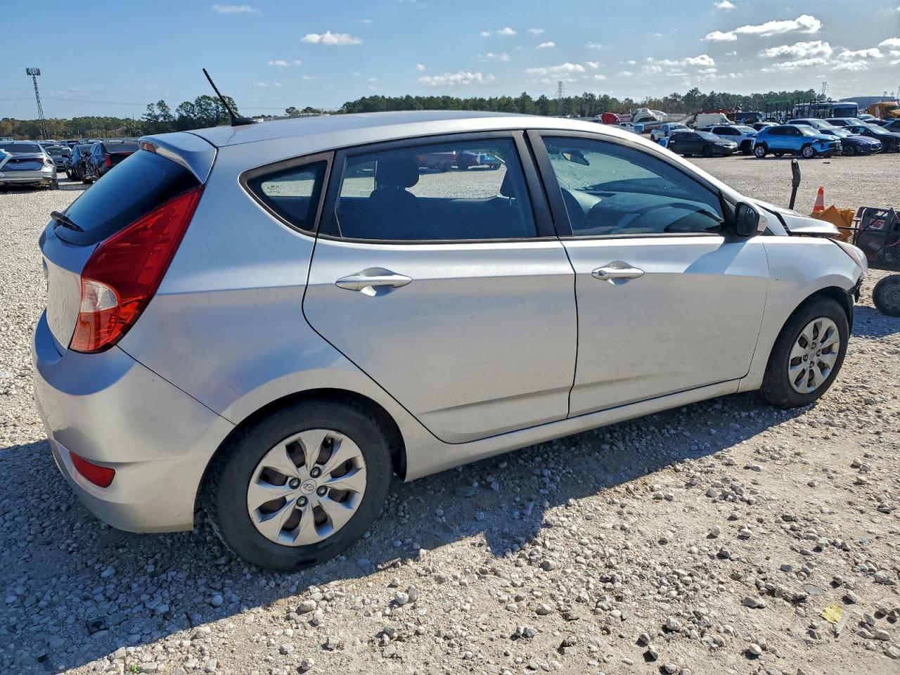 2015 Hyundai Accent gs