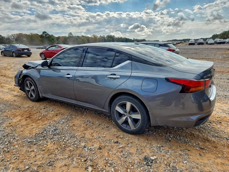2020 Nissan Altima sl