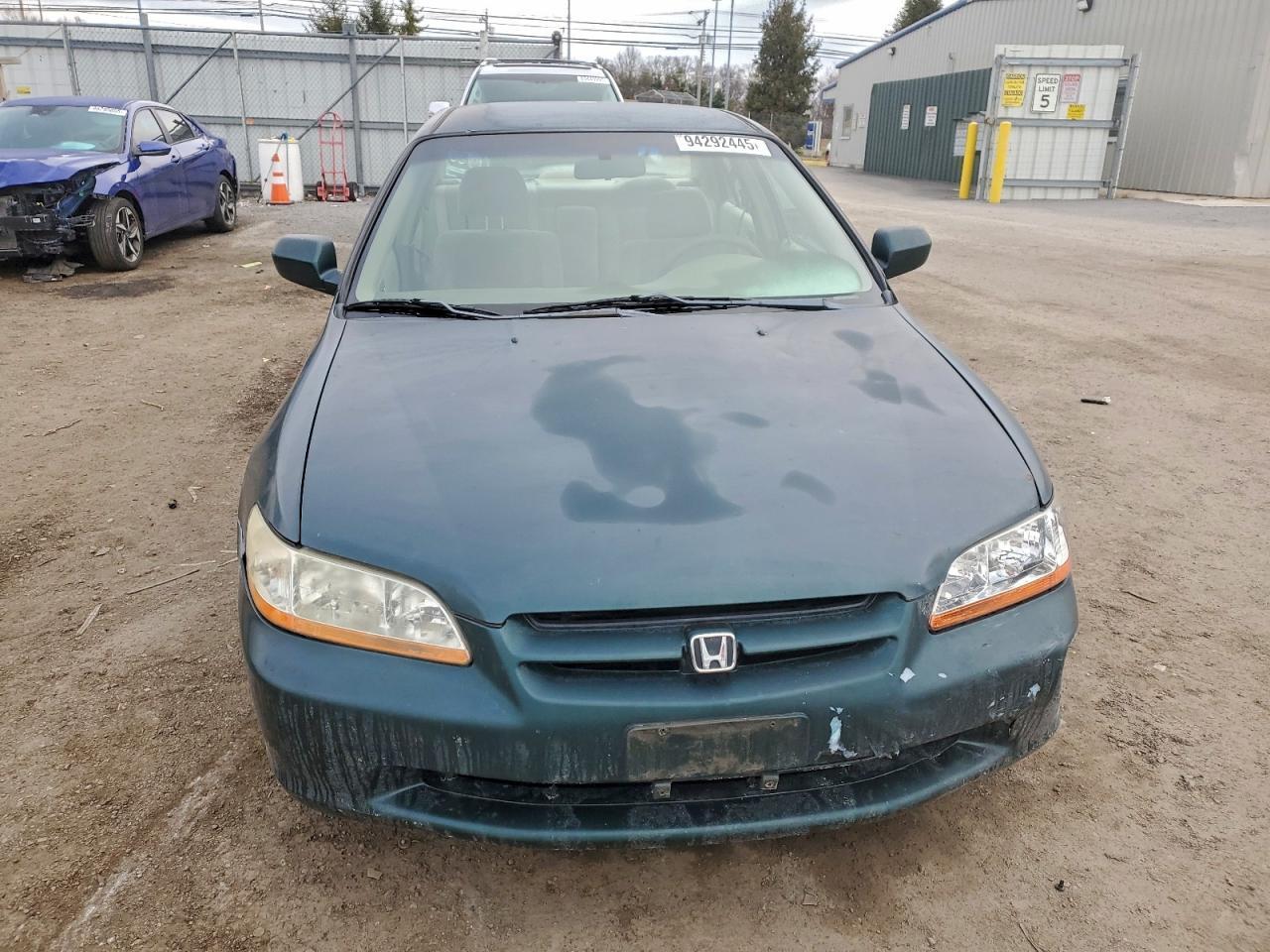 1999 Honda Accord lx