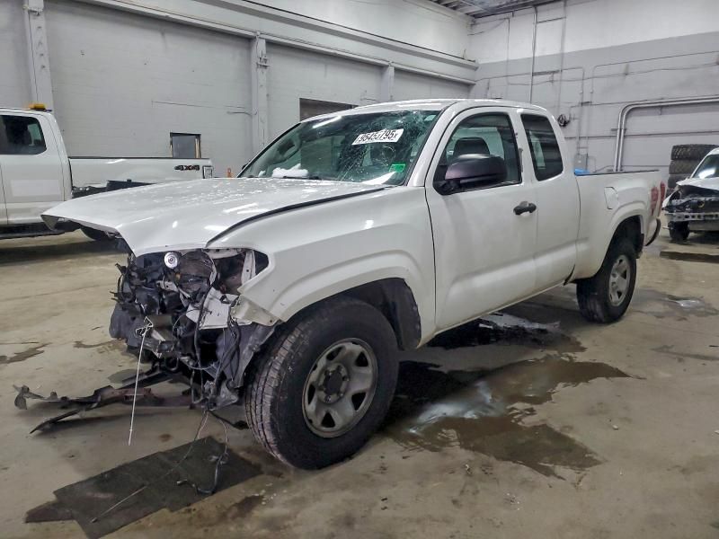 2017 Toyota Tacoma Access cab