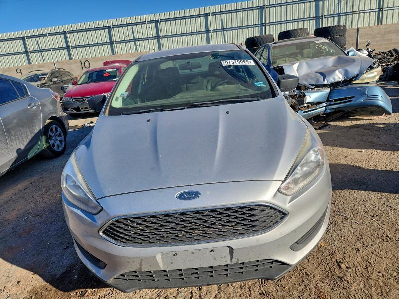2018 Ford Focus s