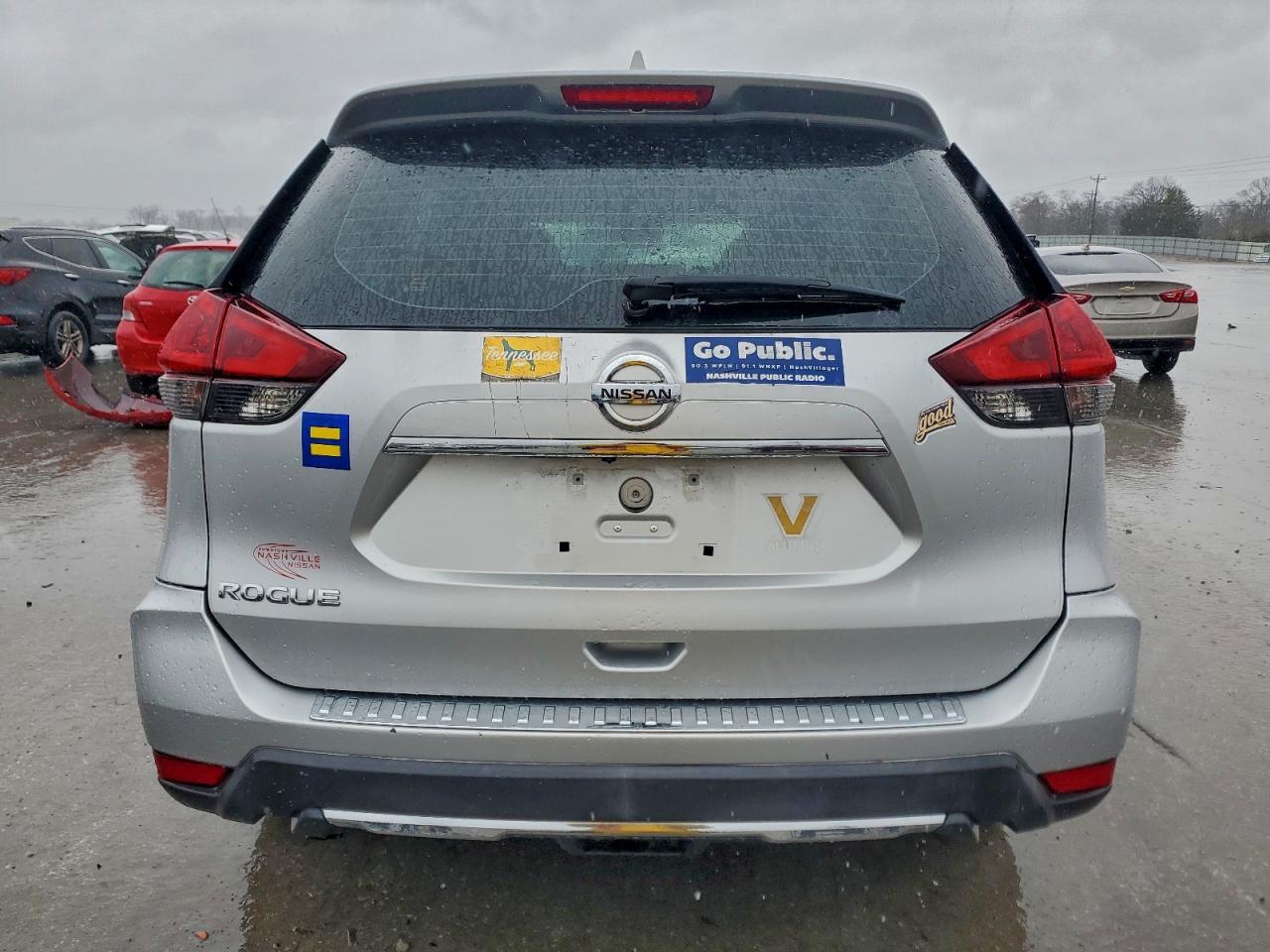 2018 Nissan Rogue s