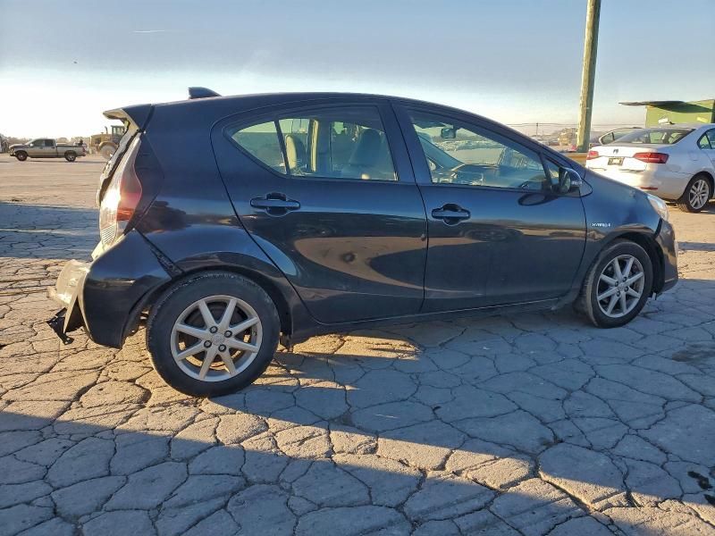 2015 Toyota Prius c