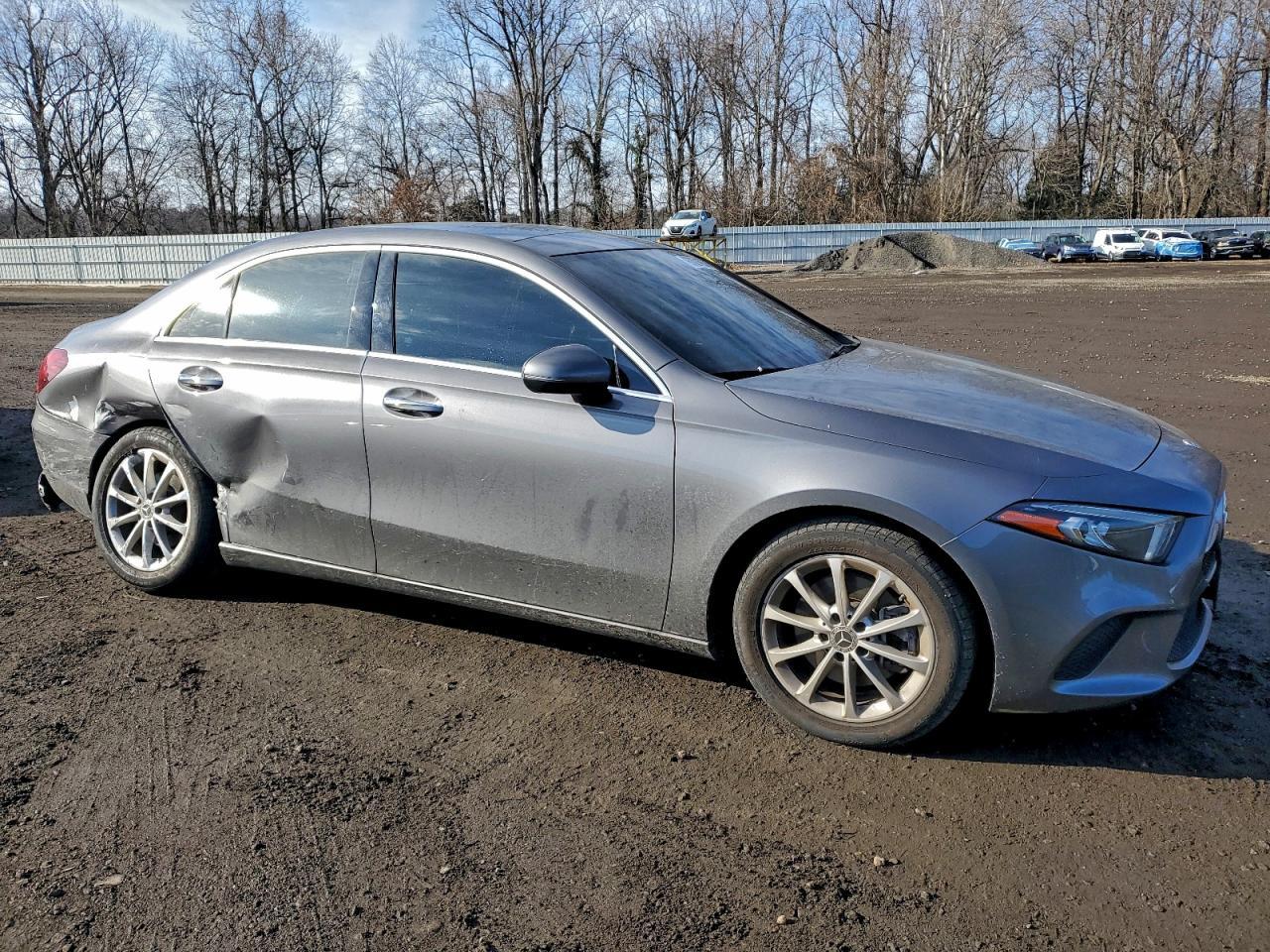 2022 Mercedes-Benz A 220 4matic