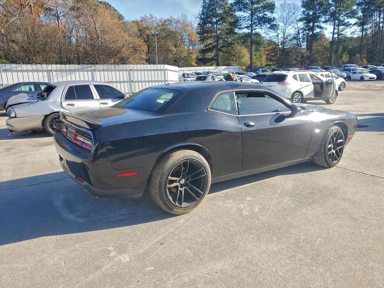 2015 Dodge Challenger sxt Plus
