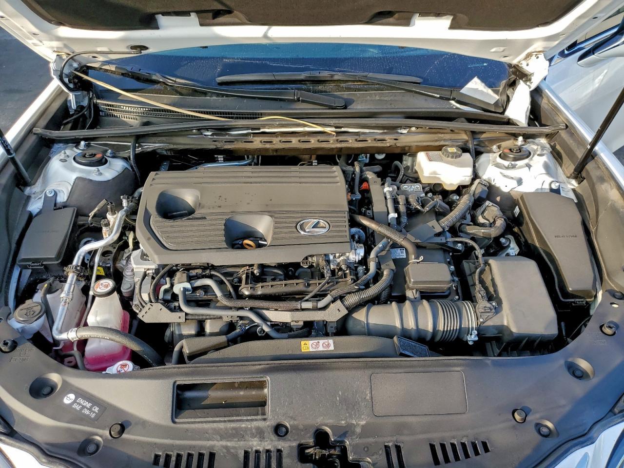 2025 Lexus Es 300h Base