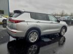 2024 Mitsubishi Outlander es