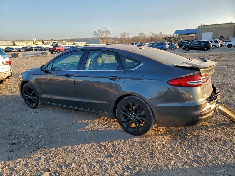 2019 Ford Fusion se