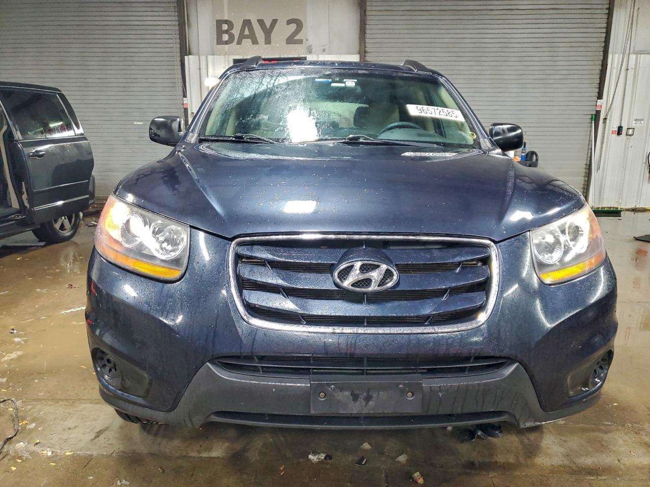 2011 Hyundai Santa fe gls