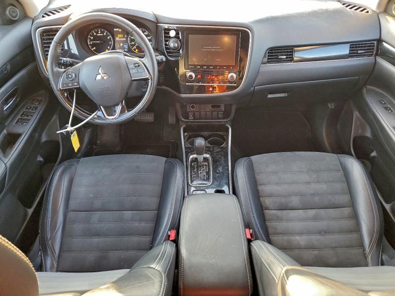 2020 Mitsubishi Outlander se