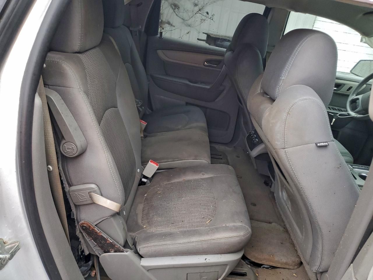 2017 Chevrolet Traverse ls