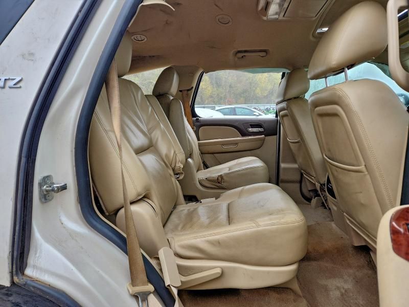 2013 Chevrolet Tahoe C1500 ltz