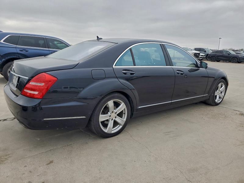 2010 Mercedes-Benz S 550