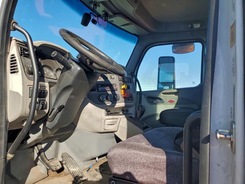 2018 Peterbilt 579 Semi Truck