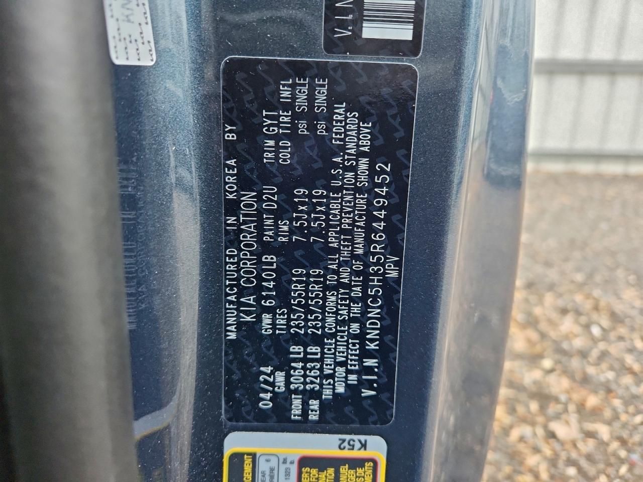 2024 KIA Carnival ex