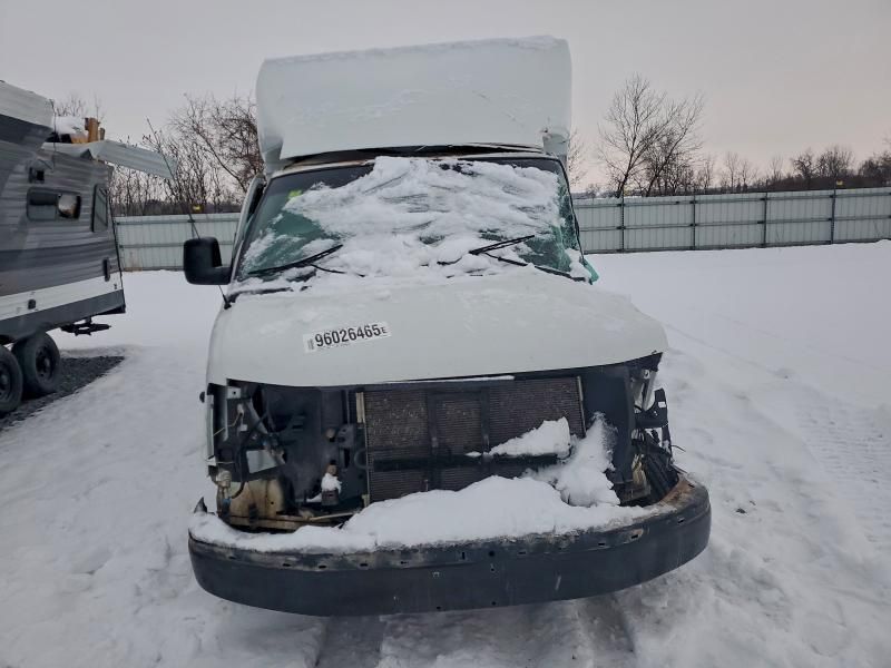 2018 GMC Savana Delivery Truck