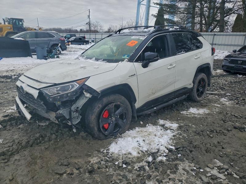 2020 Toyota Rav4 xse
