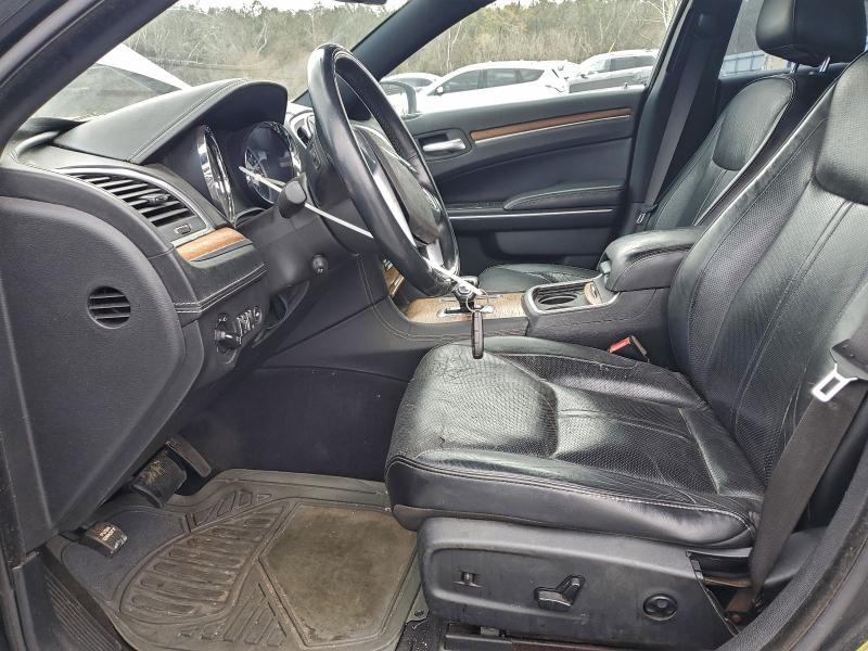 2013 Chrysler 300c Luxury