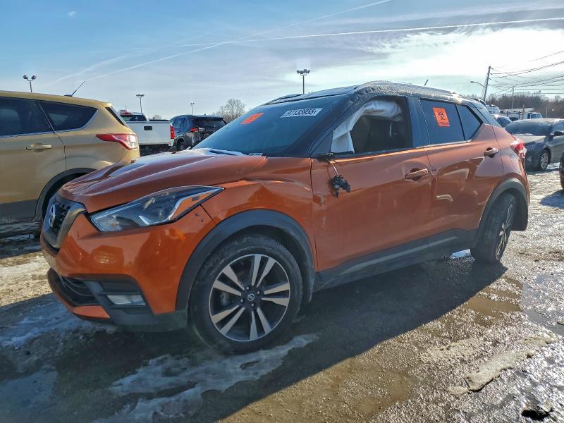 2020 Nissan Kicks sr