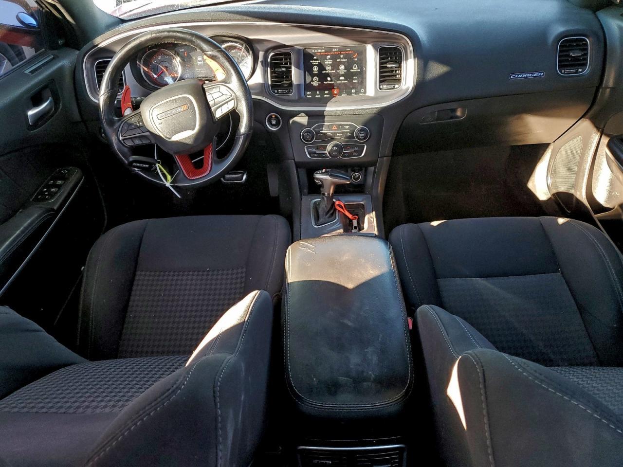 2019 Dodge Charger r