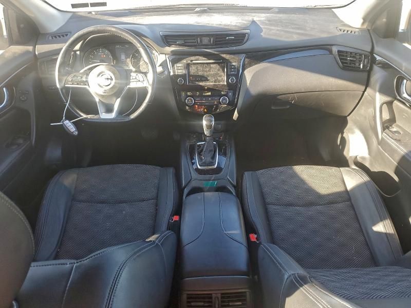 2021 Nissan Rogue Sport sv