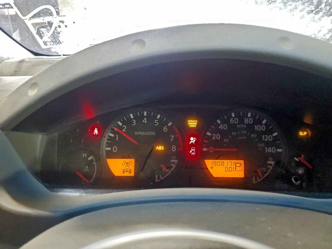 2008 Niss Frontier SE V6