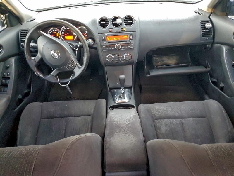 2010 Nissan Altima Base