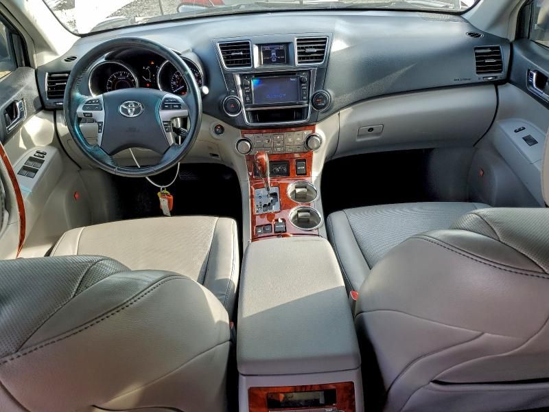 2013 Toyota Highlander Limited