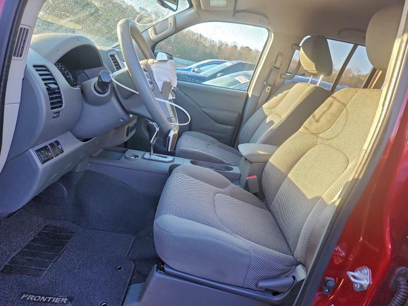 2021 Nissan Frontier s