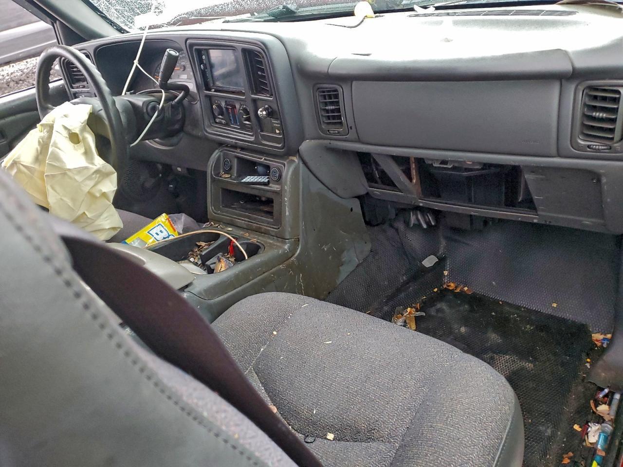 2004 Chevrolet Silverado C1500