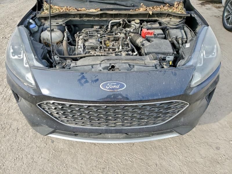2021 Ford Escape se