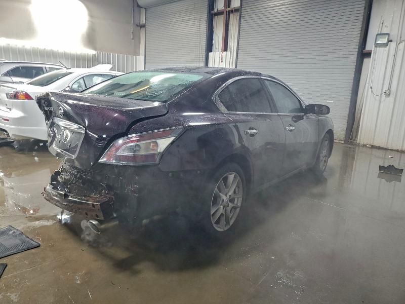 2014 Nissan Maxima s