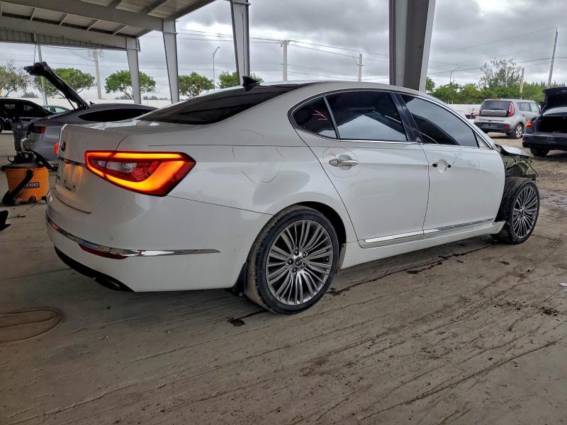 2015 KIA Cadenza Premium