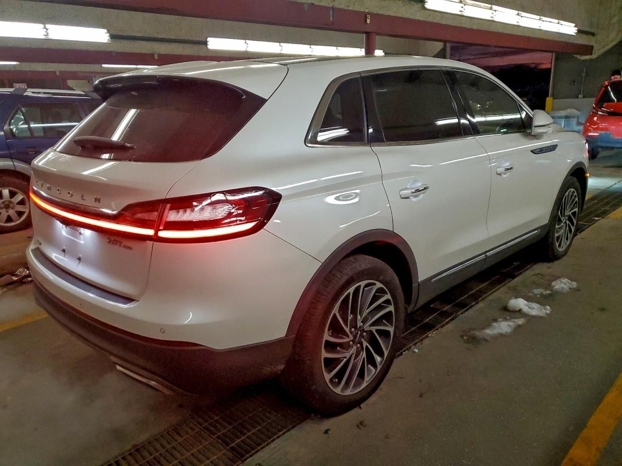 2019 Lincoln Nautilus Reserve