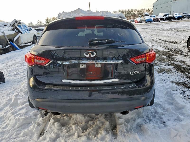 2015 Infinity Qx70