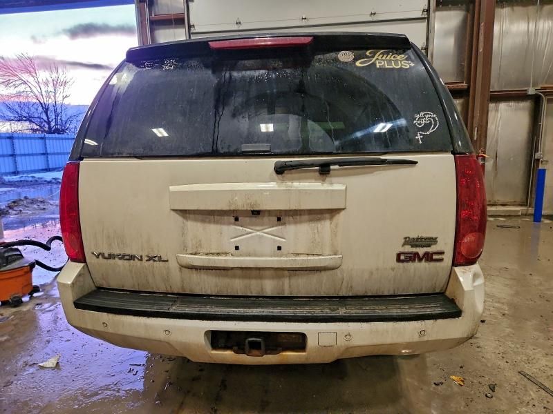 2013 GMC Yukon xl K1500 slt