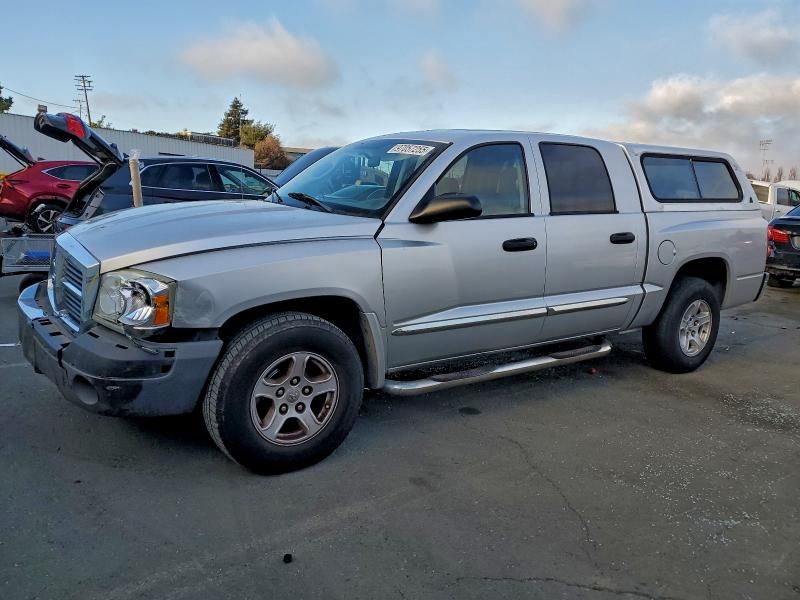 2005 Dodge Dakota Quad slt