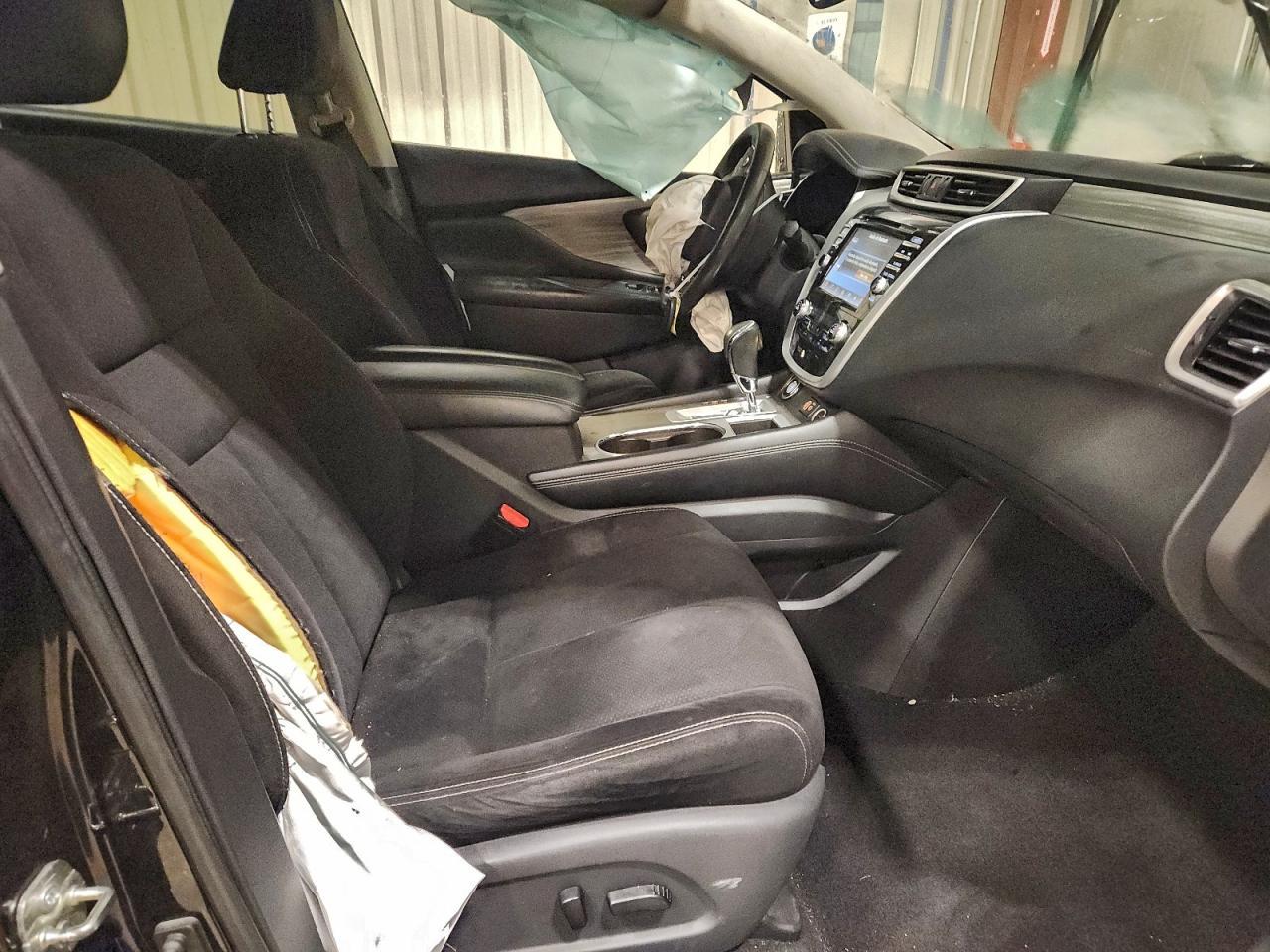 2018 Nissan Murano s