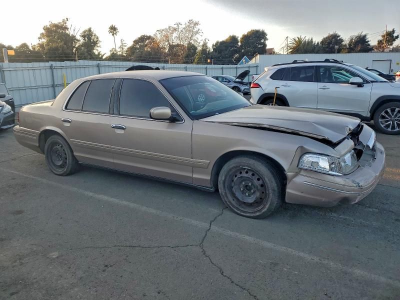1998 Ford Crown Victoria